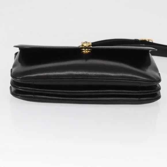 Pre-Owned GUCCI GG Canvas Shoulder Bag Beige Gold 90646Brand: GUCCI Material: